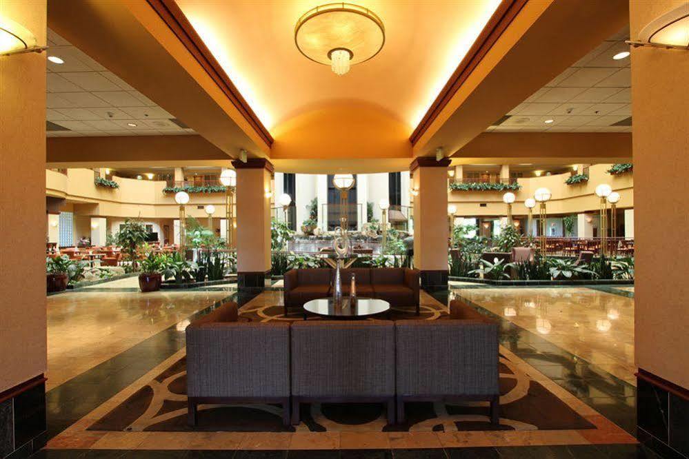 Hotel Embassy By Hilton Airport Portland